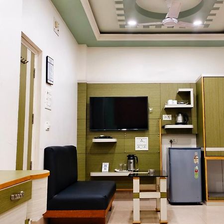 Hotel Samrat Baharampur Luaran gambar