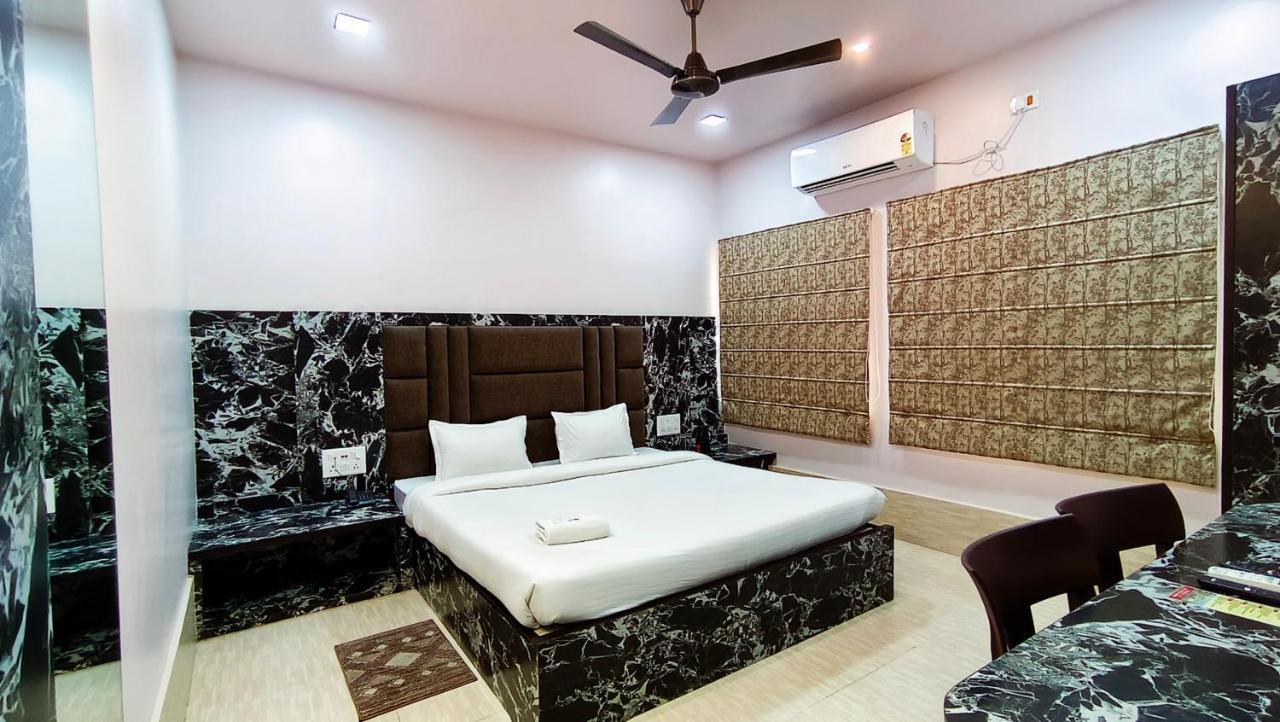Hotel Samrat Baharampur Luaran gambar