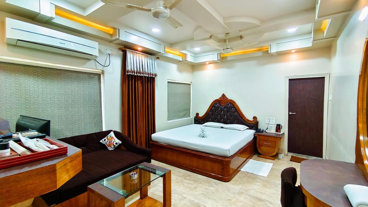 Hotel Samrat Baharampur Luaran gambar